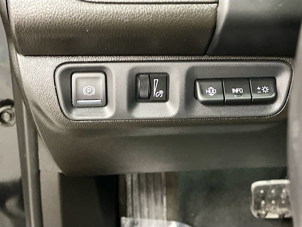 Used 2022 GMC Acadia Denali AWD/4WD image 10