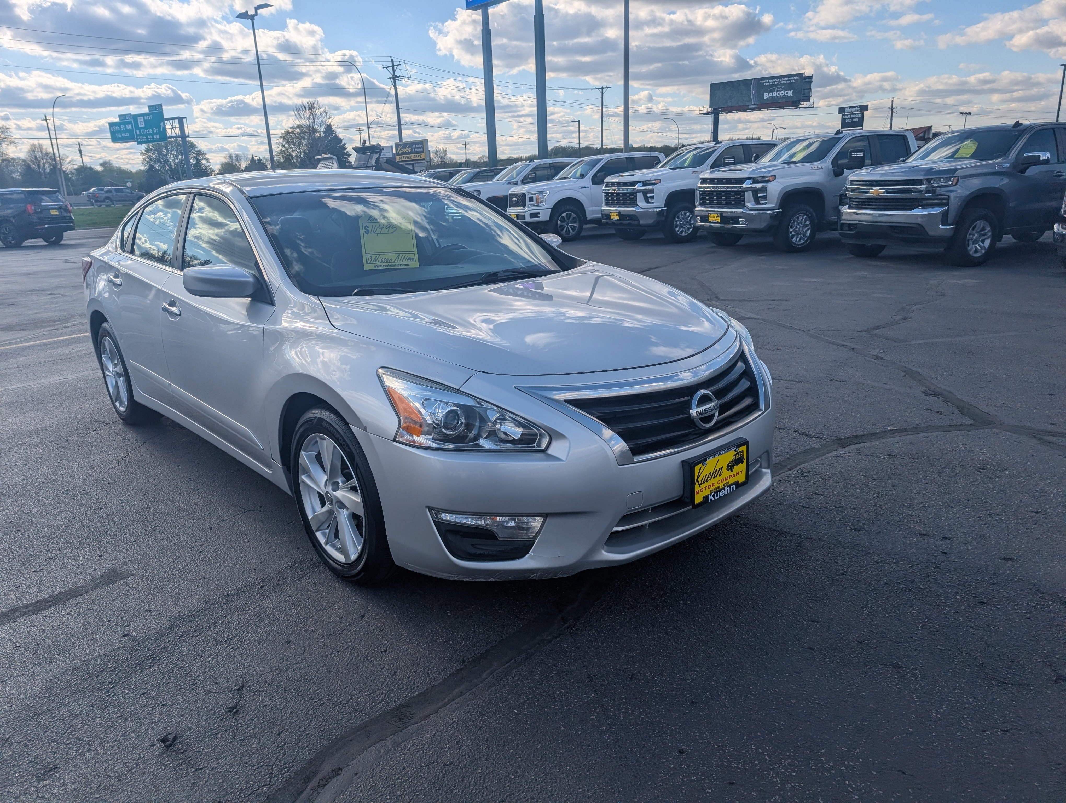 Used 2013 Nissan Altima 2.5 SV FWD image 2