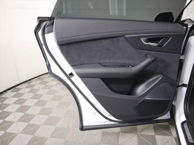 New 2025 Audi RS Q8 performance image 27