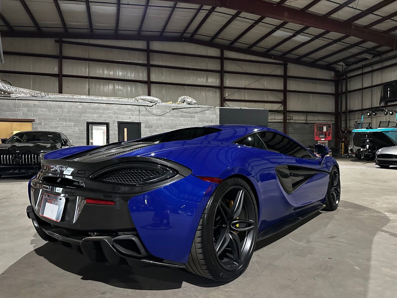 Used 2016 McLaren 570S Coupe image 6