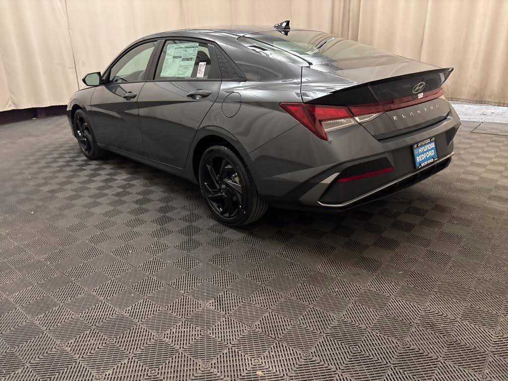 New 2026 Hyundai Elantra Sport FWD image 7