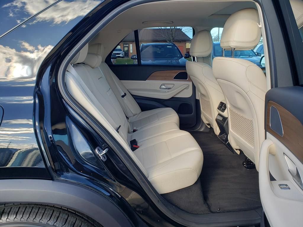Used 2023 Mercedes-Benz GLE 350 4MATIC image 15