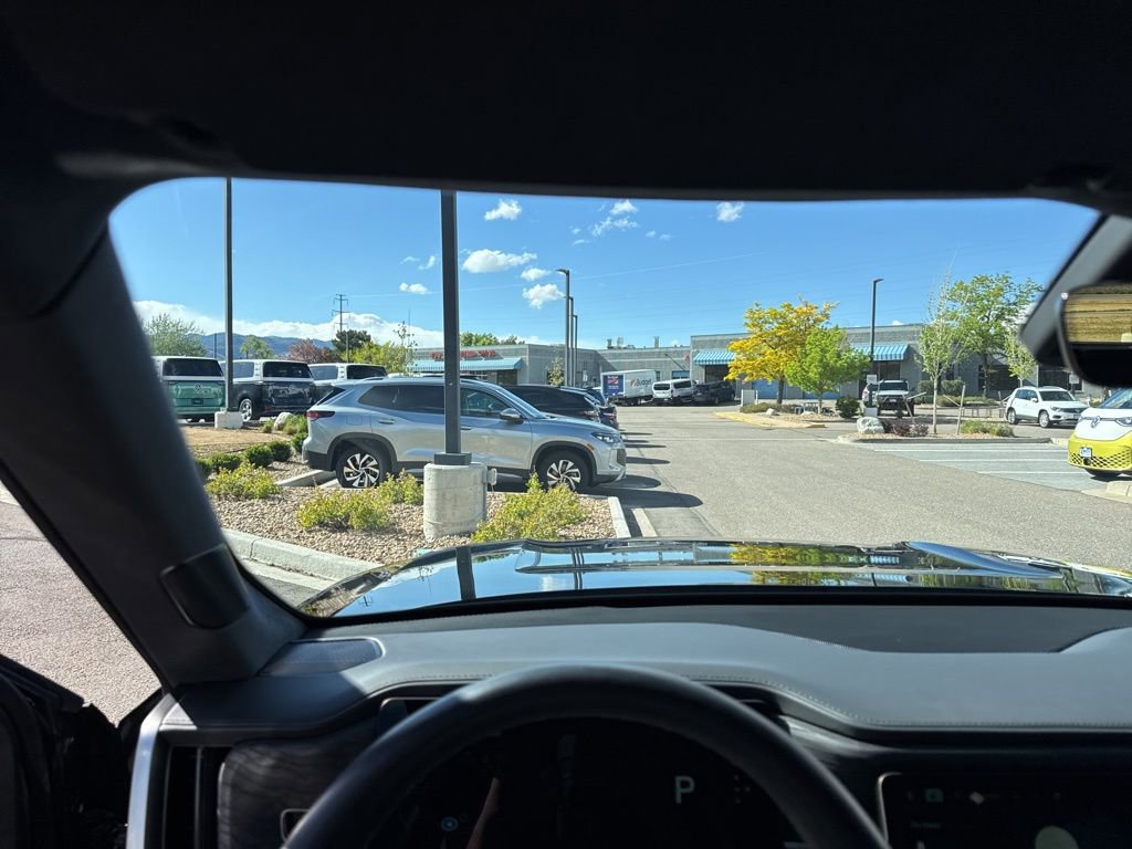 Used 2022 Rivian R1T Adventure AWD/4WD image 13