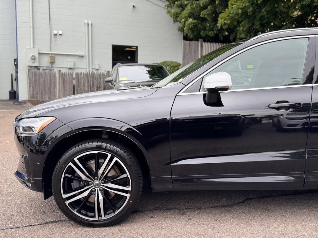 Used 2019 Volvo XC60 T6 R-Design w/ Protection Package AWD/4WD image 10