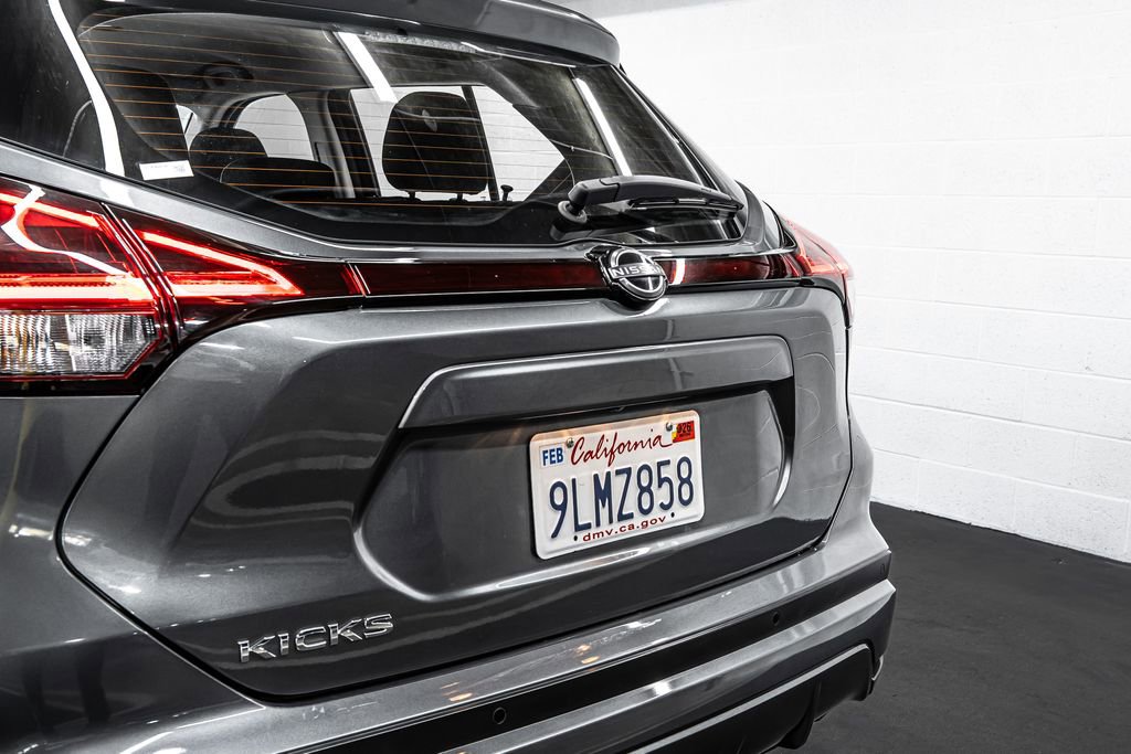 Used 2024 Nissan Kicks S image 17