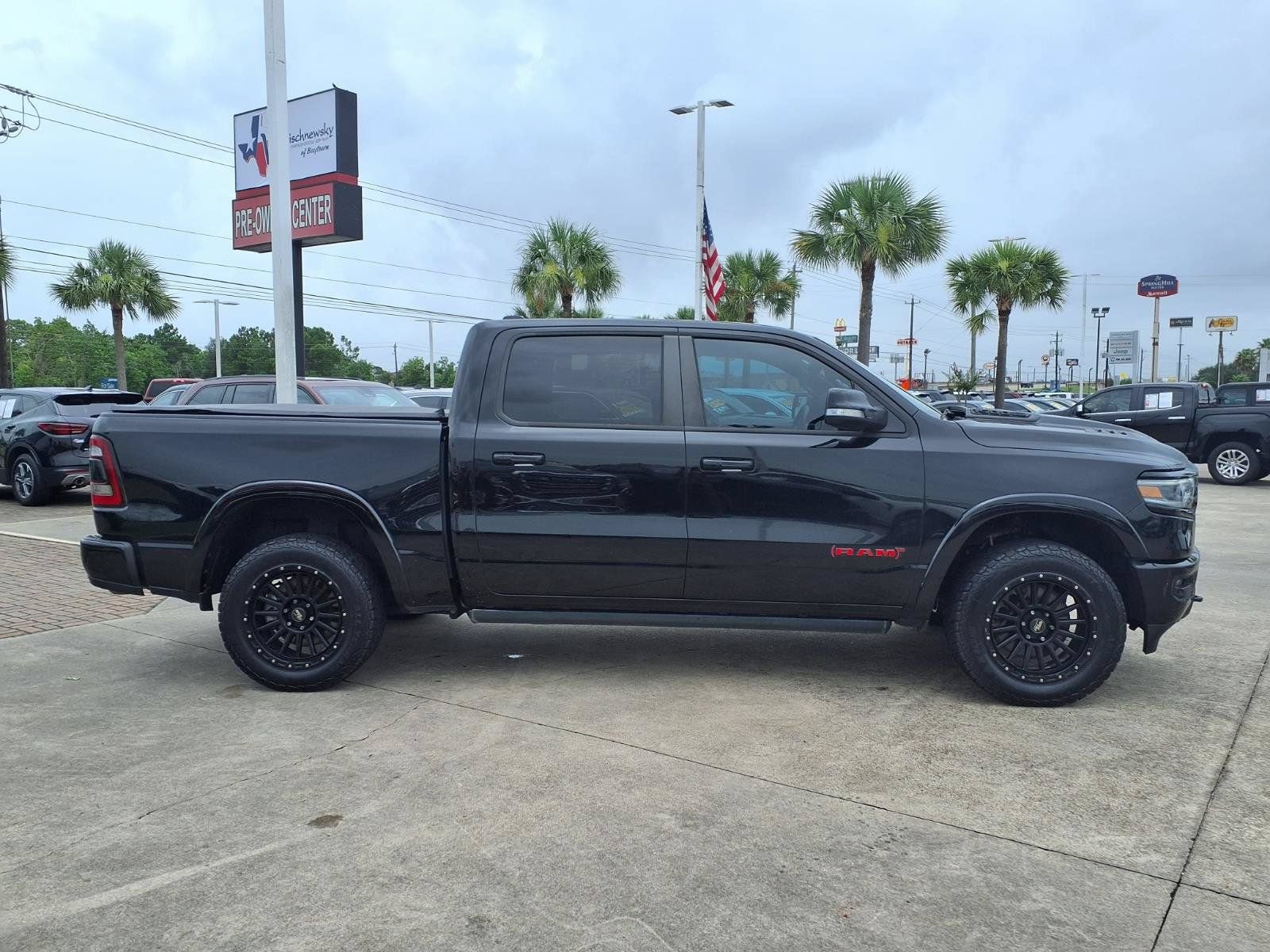 Used 2022 RAM 1500 Limited w/ (RED) Edition AWD/4WD image 4