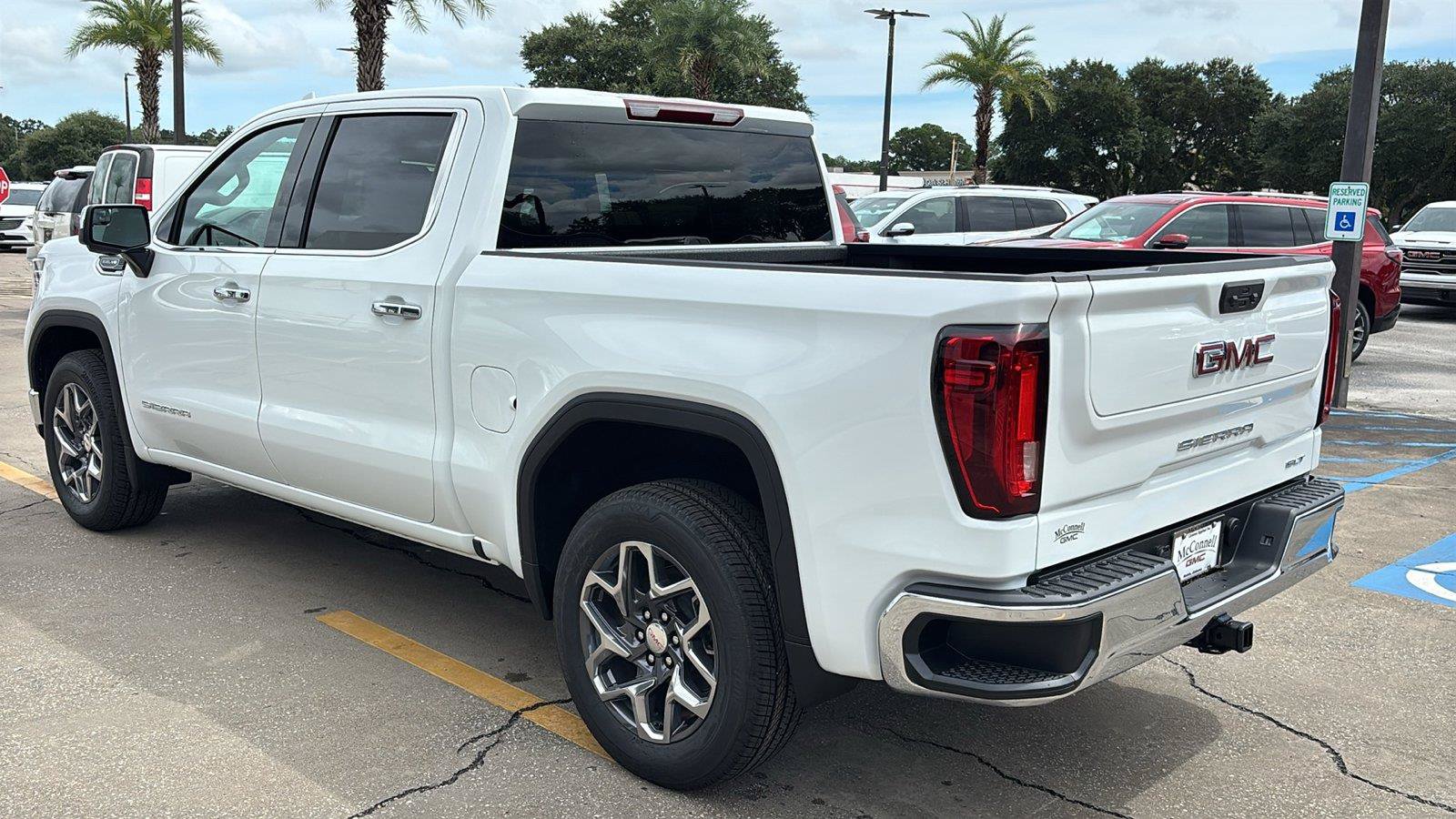 New 2026 GMC Sierra 1500 SLT RWD image 5