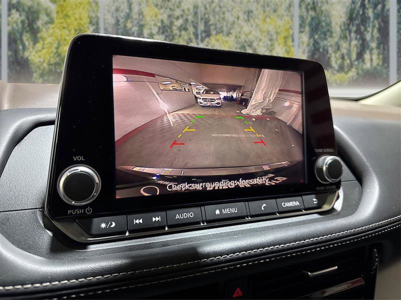 Used 2022 Nissan Rogue SV w/ SV Premium Package image 23