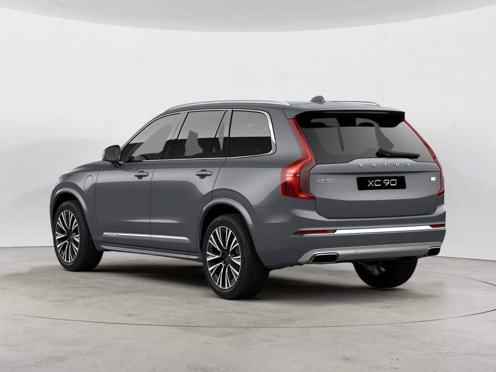 Used 2021 Volvo XC90 T8 Inscription Expression w/ Advanced Package image 4