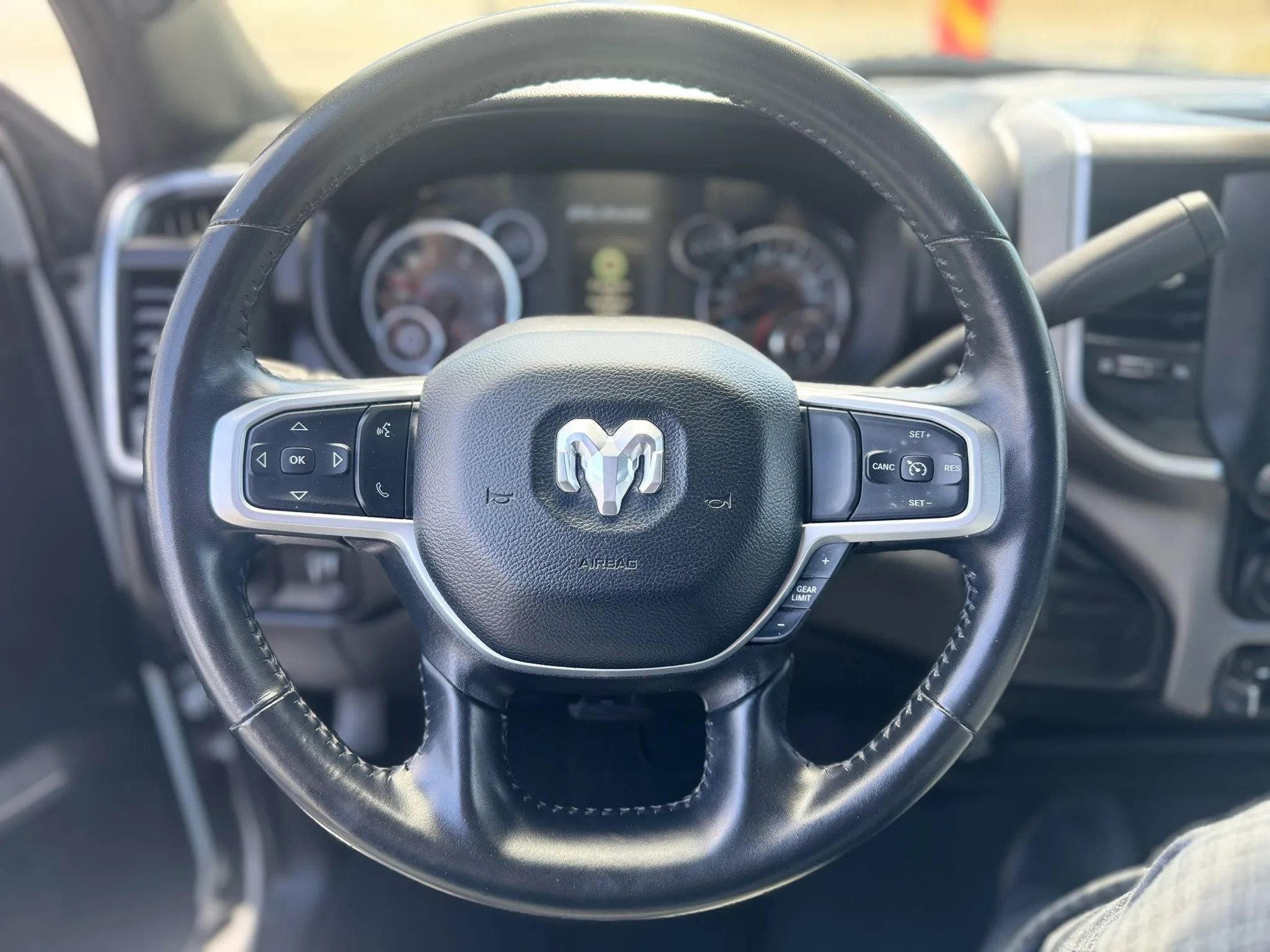 Used 2024 RAM 3500 Big Horn AWD/4WD image 14