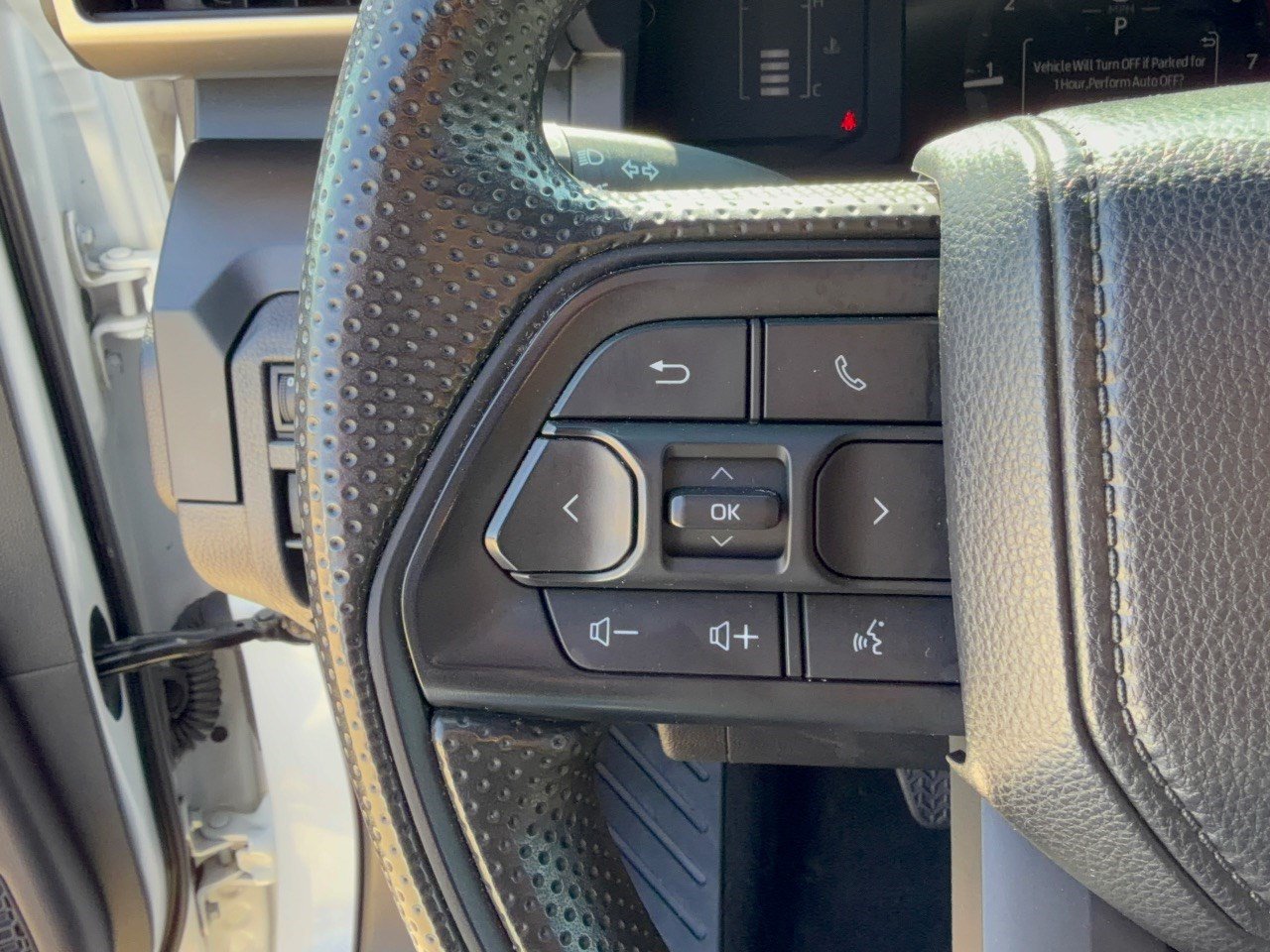 Used 2024 Toyota Tacoma SR RWD image 17
