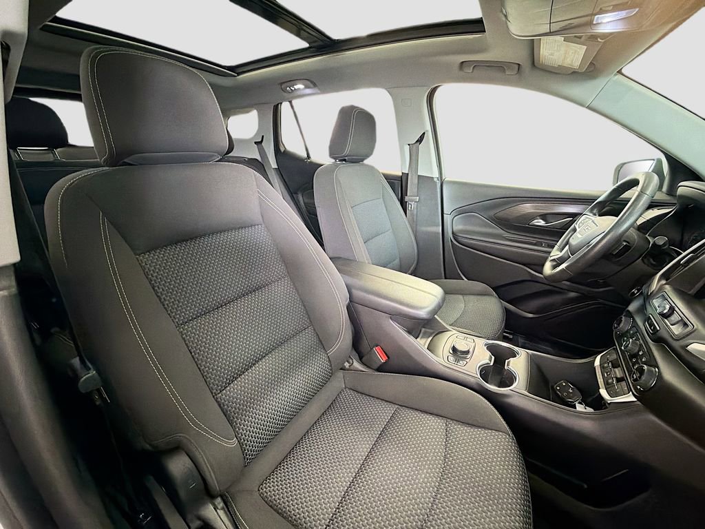 Used 2022 GMC Terrain SLE w/ Driver Convenience Package image 29