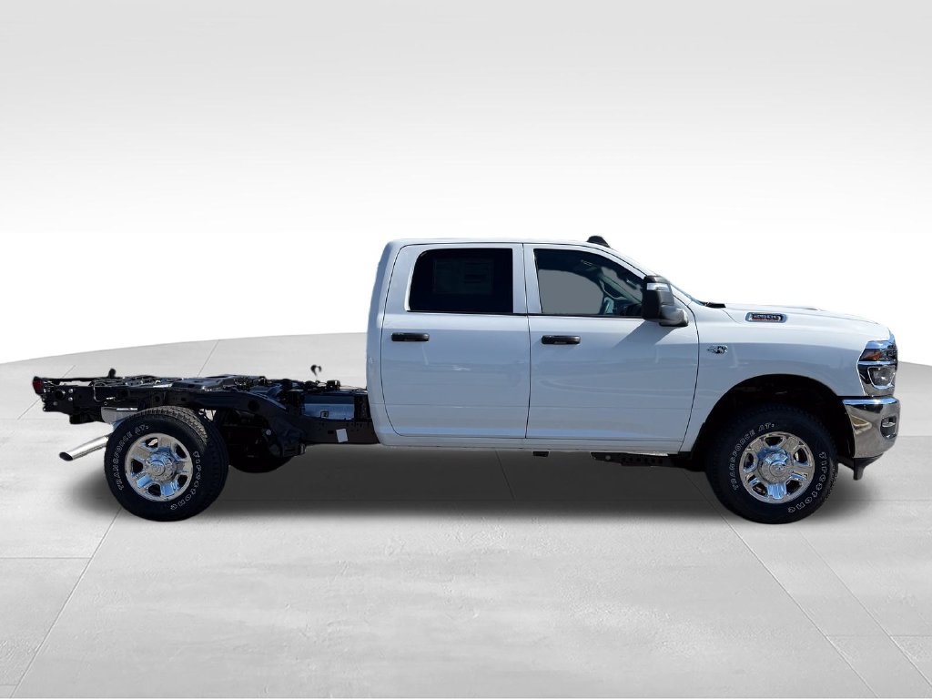 New 2027 RAM 2500 Tradesman w/ Chrome Appearance Group AWD/4WD image 28