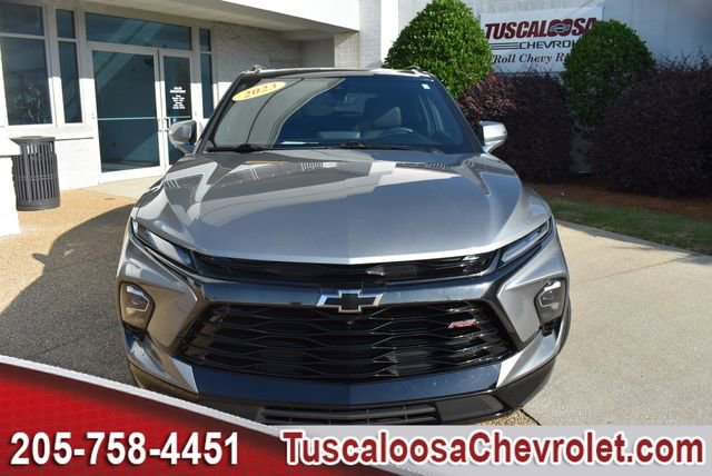 Used 2023 Chevrolet Blazer RS w/ Driver Confidence II Package FWD image 4
