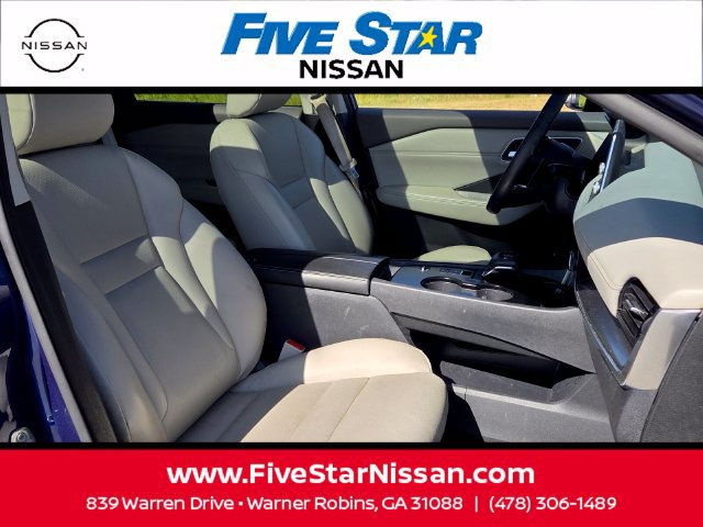 Used 2021 Nissan Rogue SV w/ Premium Package FWD image 17