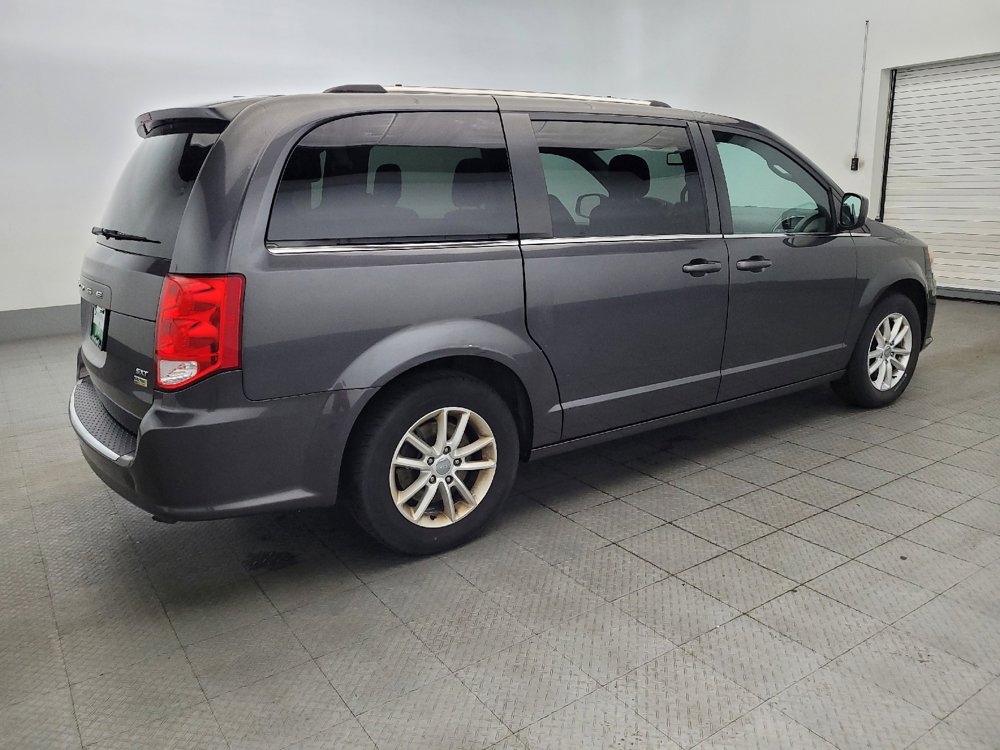 Used 2019 Dodge Grand Caravan SXT image 10