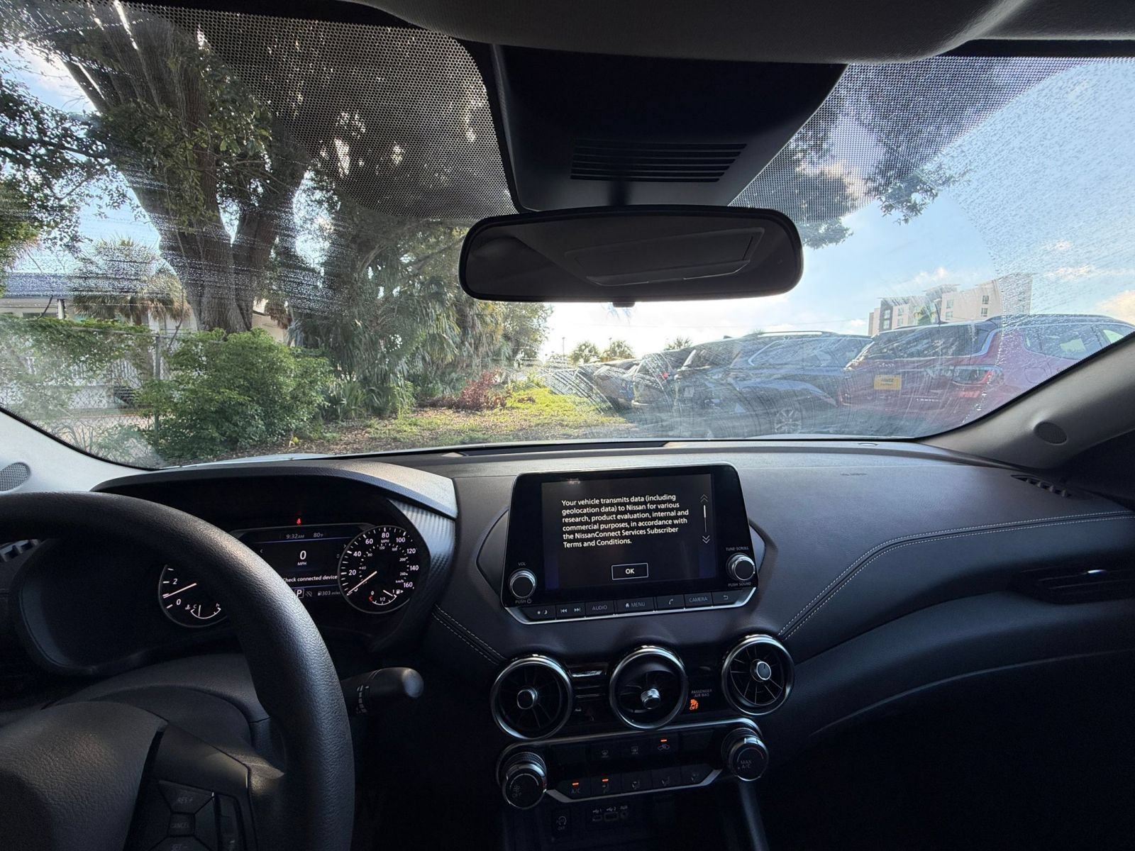 Used 2025 Nissan Sentra SV FWD image 30