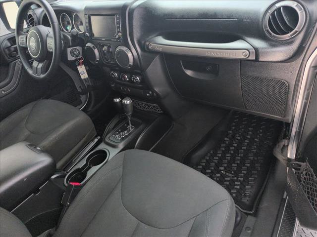 Used 2018 Jeep Wrangler Unlimited Sport S image 19