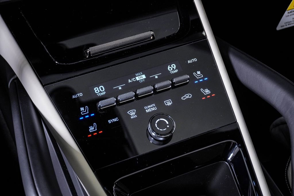 New 2026 Porsche Cayenne S image 24