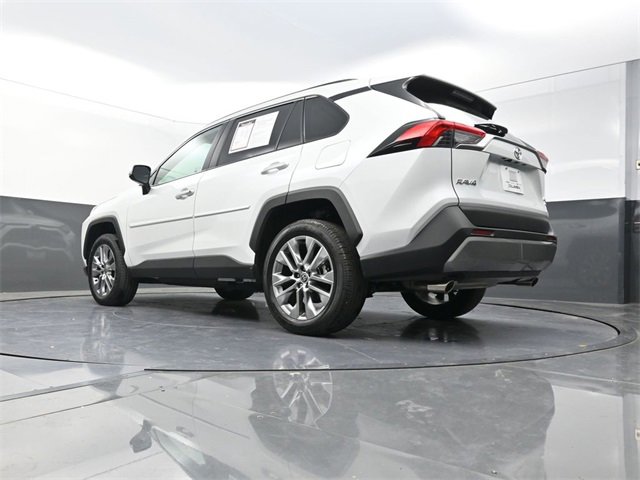 Used 2025 Toyota RAV4 Limited image 21