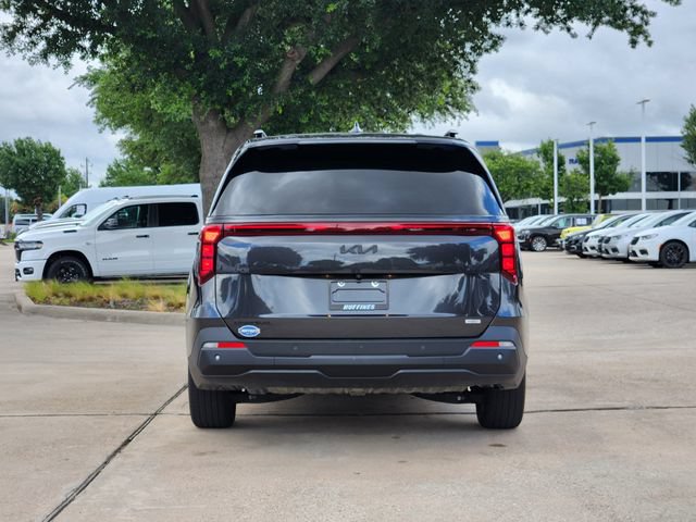 Used 2026 Kia Carnival EX FWD image 6
