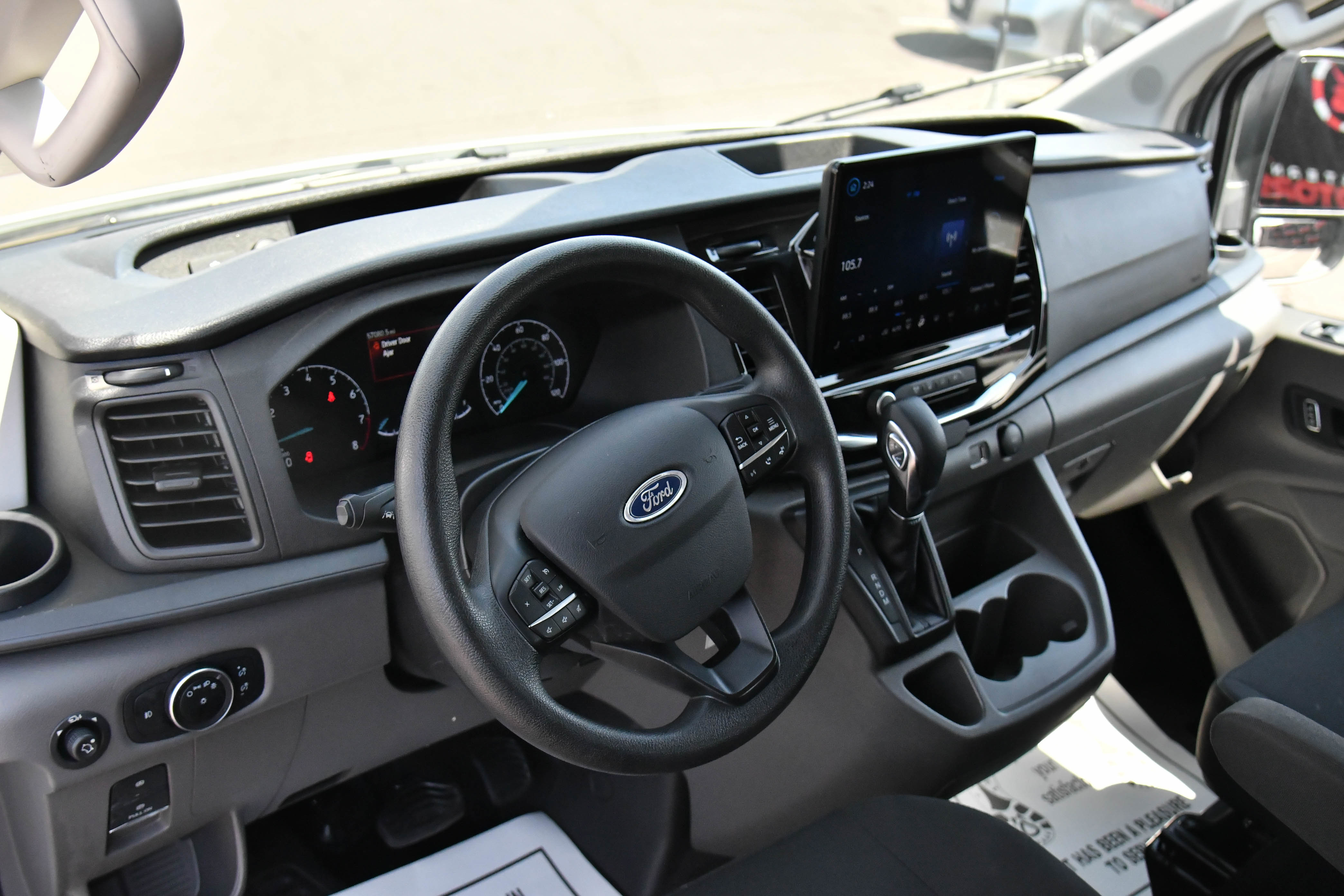 Used 2023 Ford Transit 350 XLT RWD image 16