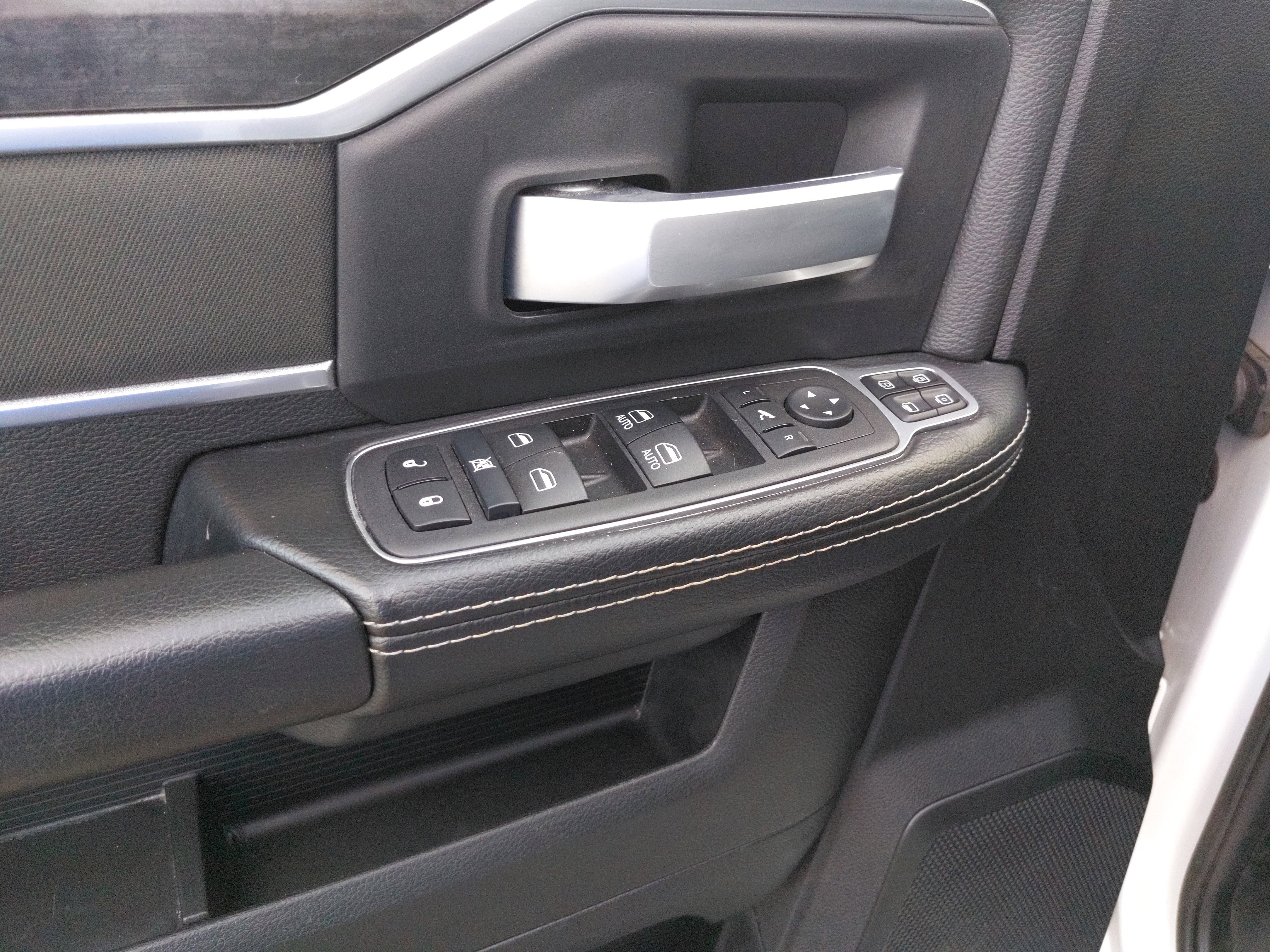 Used 2024 RAM 2500 Big Horn image 12