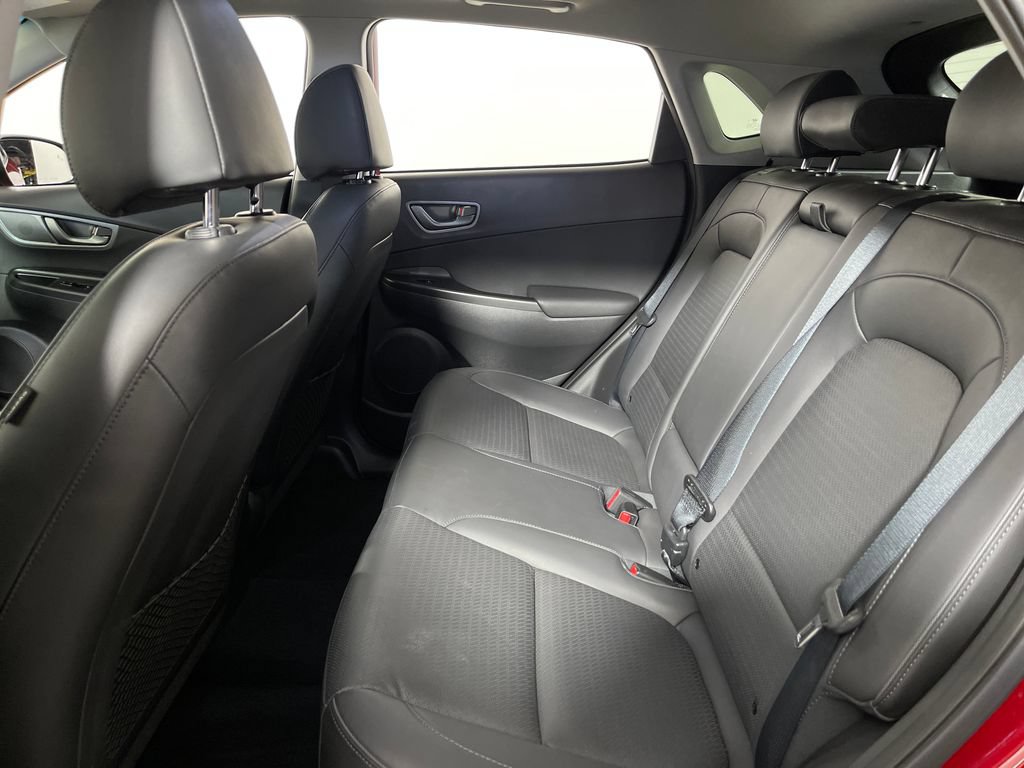 Used 2020 Hyundai Kona Limited FWD image 13