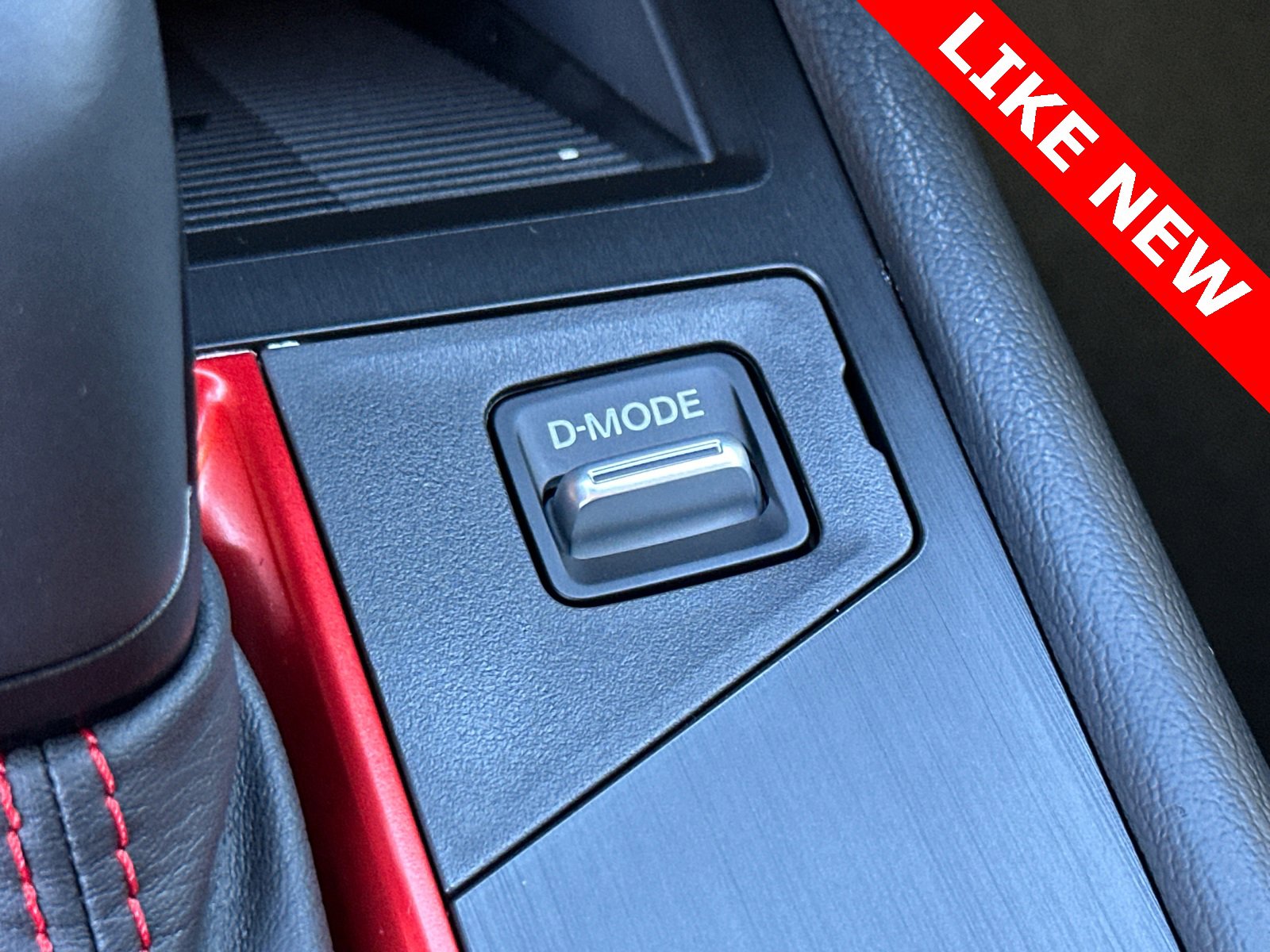 Certified 2025 Nissan Kicks SR image 31