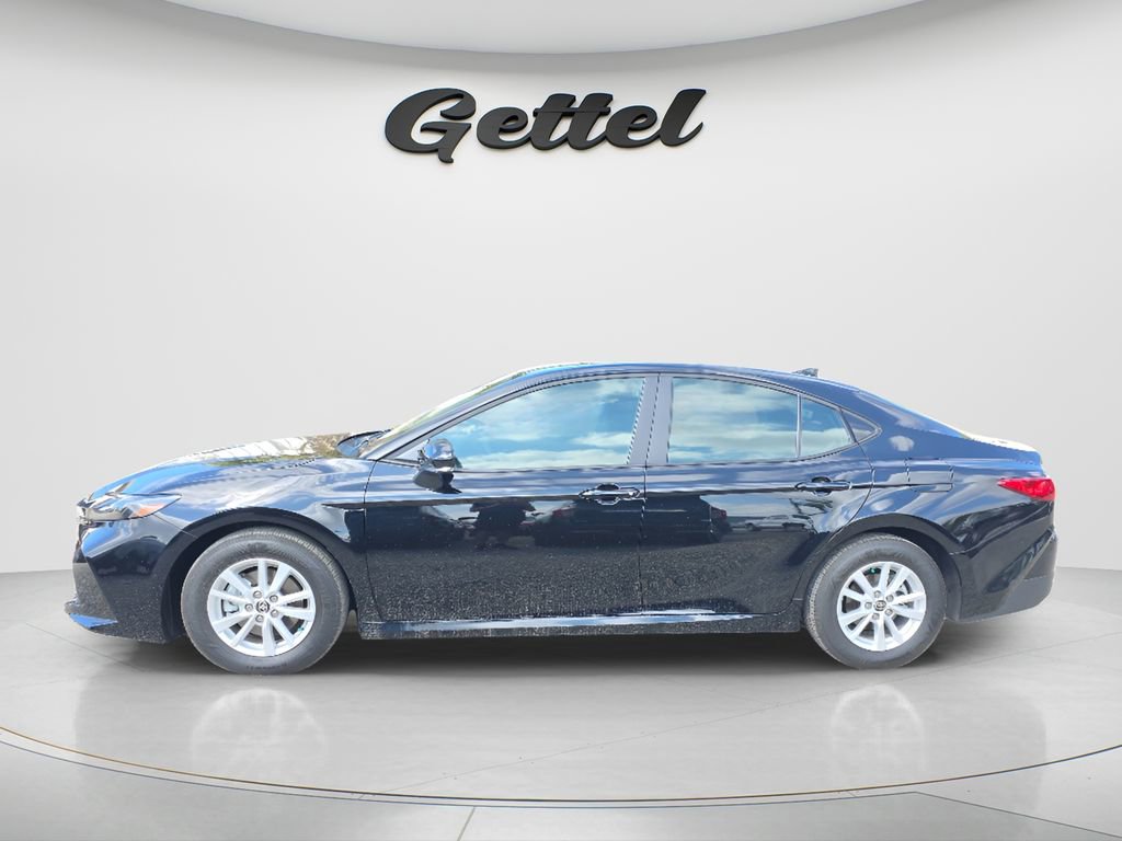 Used 2026 Toyota Camry LE image 15