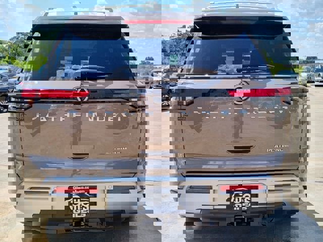 Used 2025 Nissan Pathfinder Platinum w/ Cargo Package image 5