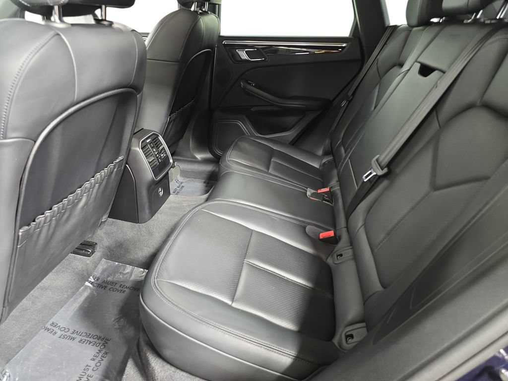 Used 2020 Porsche Macan S AWD/4WD image 24
