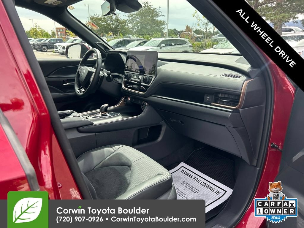 Used 2025 Toyota Grand Highlander AWD Hybrid image 11