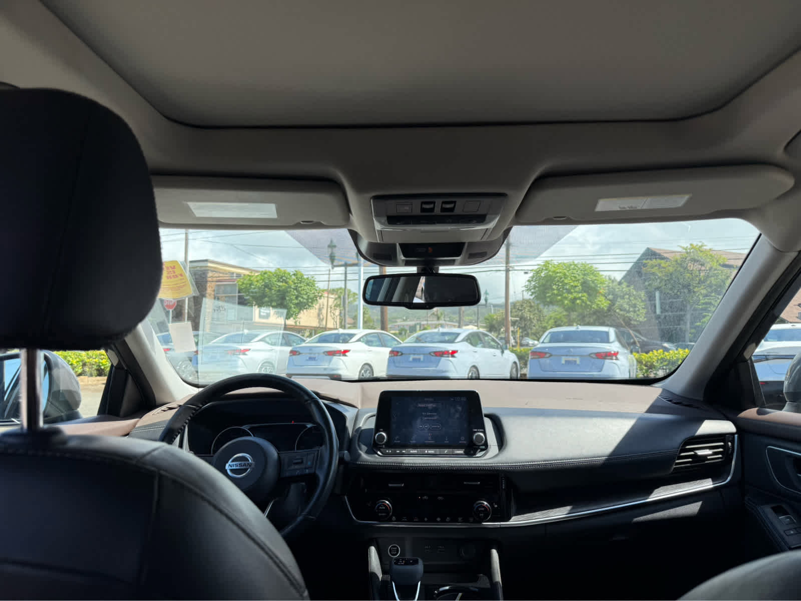 Used 2021 Nissan Rogue SL image 10