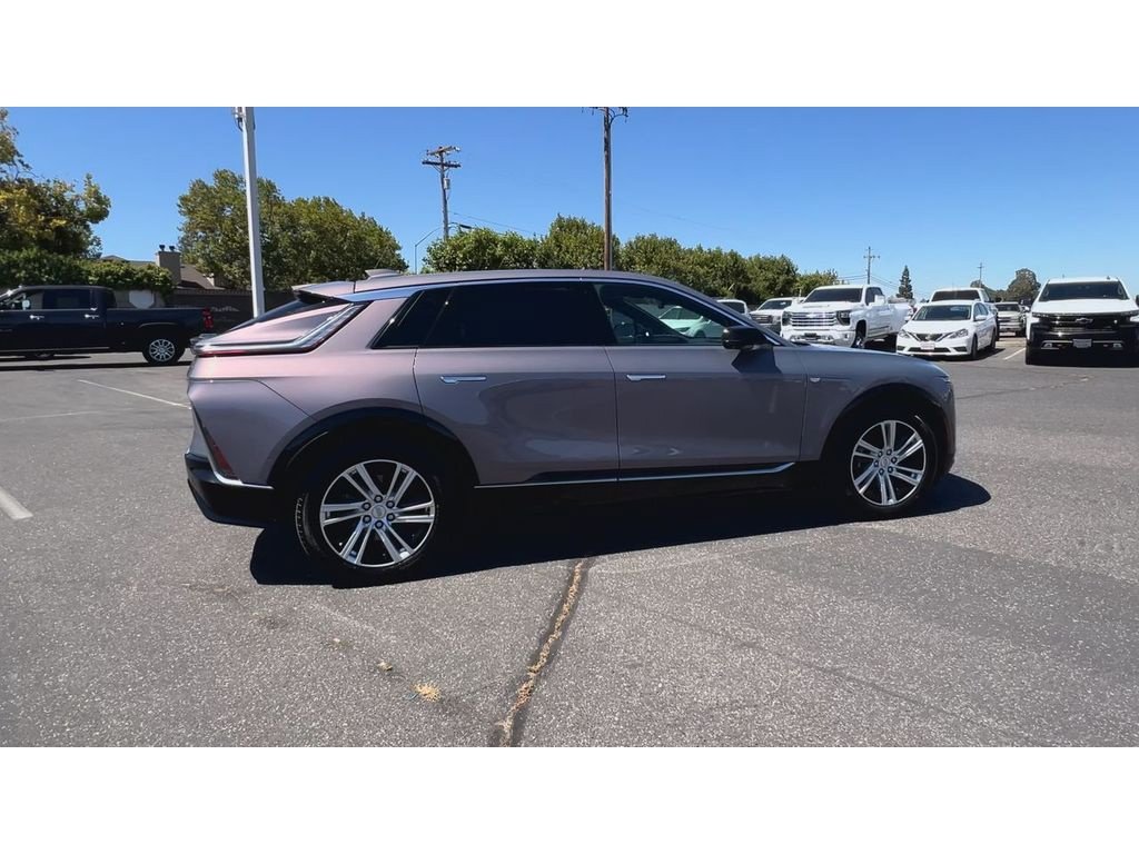 Certified 2024 Cadillac Lyriq Tech w/ Driver Assist Package RWD image 12