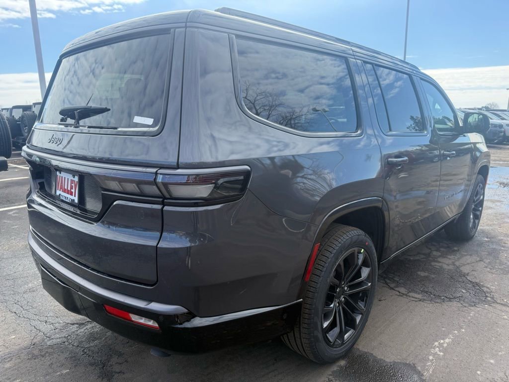New 2026 Jeep Grand Wagoneer Summit w/ Premium Group III AWD/4WD image 3