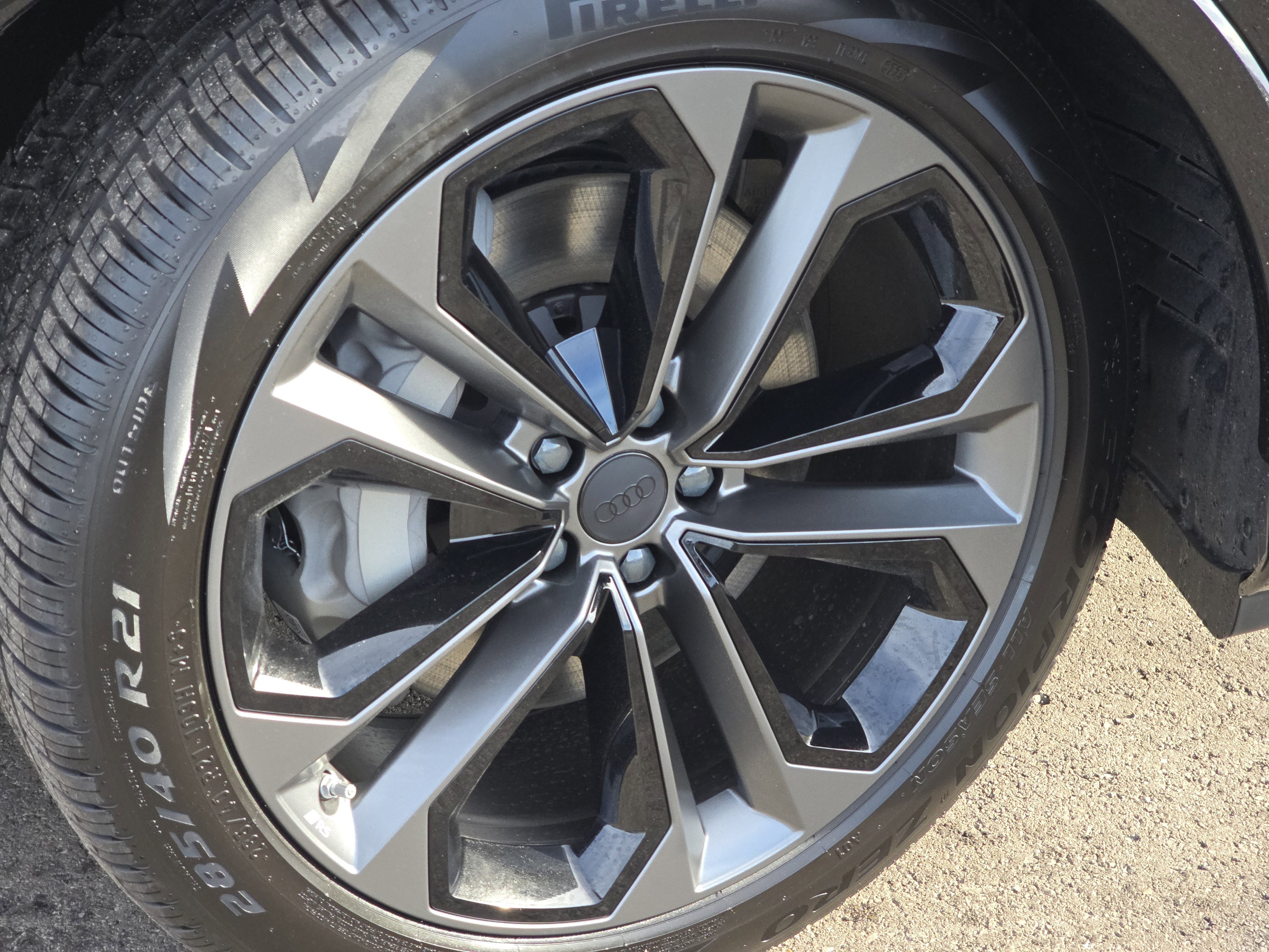 New 2026 Audi Q7 3.0T Premium Plus image 16