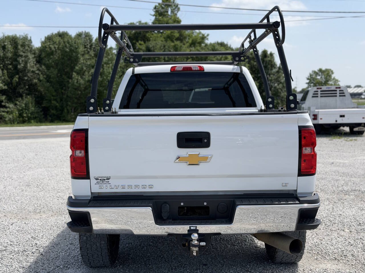 Used 2018 Chevrolet Silverado 2500 LT AWD/4WD image 5