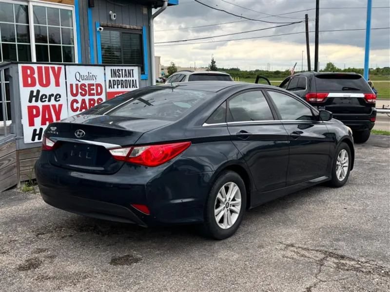 Used 2014 Hyundai Sonata GLS FWD image 6