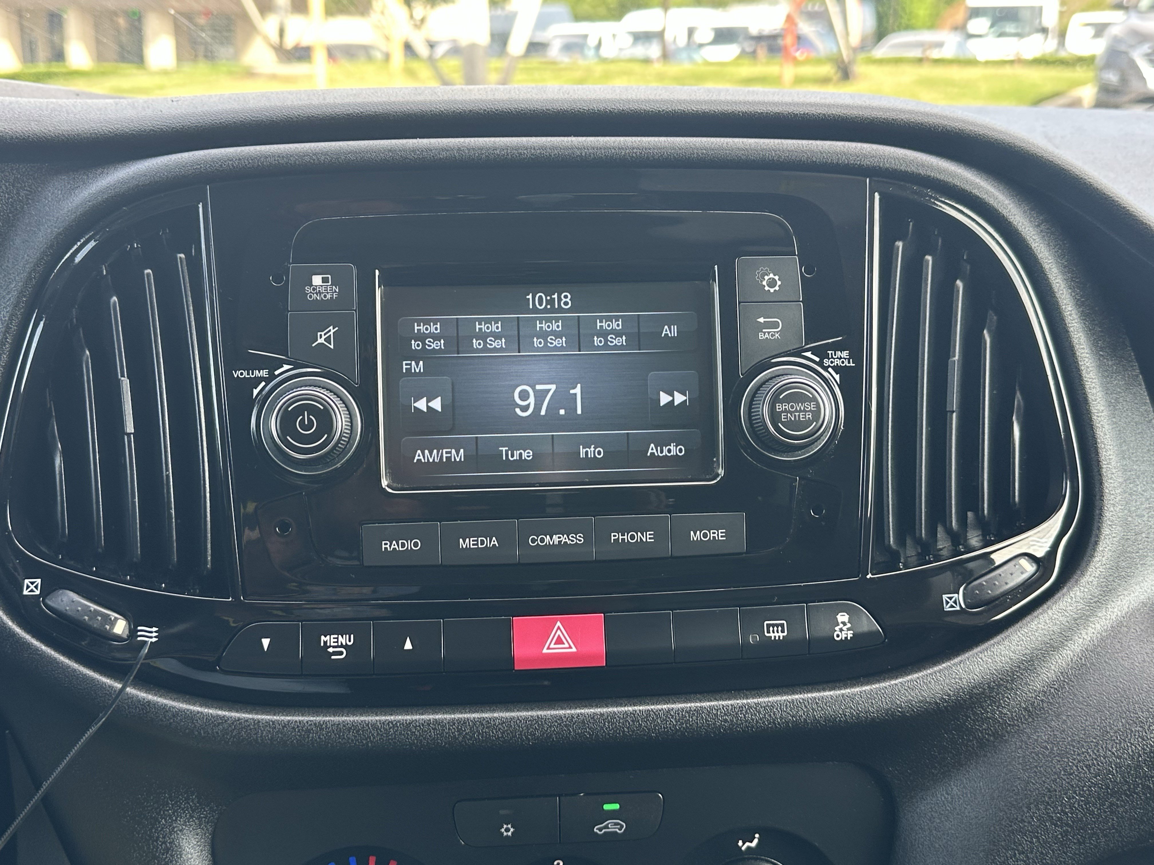 Used 2015 RAM ProMaster City Tradesman SLT w/ Rear Back-up Camera Group FWD image 25