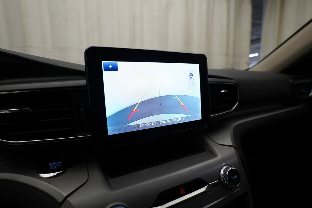 Used 2023 Ford Explorer XLT w/ Equipment Group 202A image 21