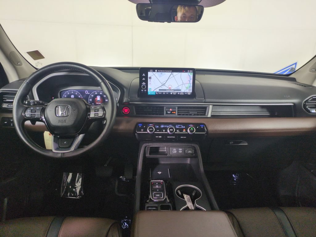 Certified 2023 Honda Pilot Elite image 16