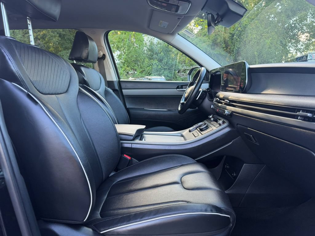 Used 2025 Hyundai Palisade SEL FWD image 17