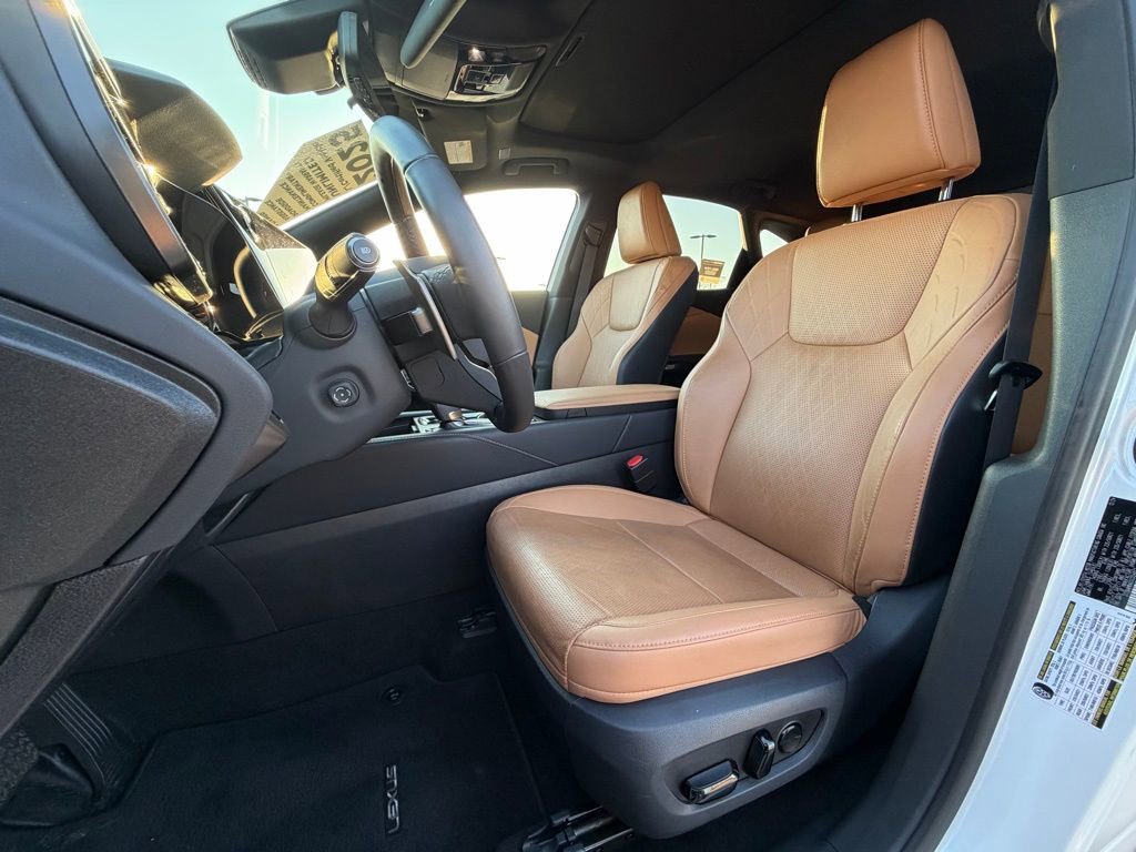 Certified 2025 Lexus RX 350 Premium Plus image 25