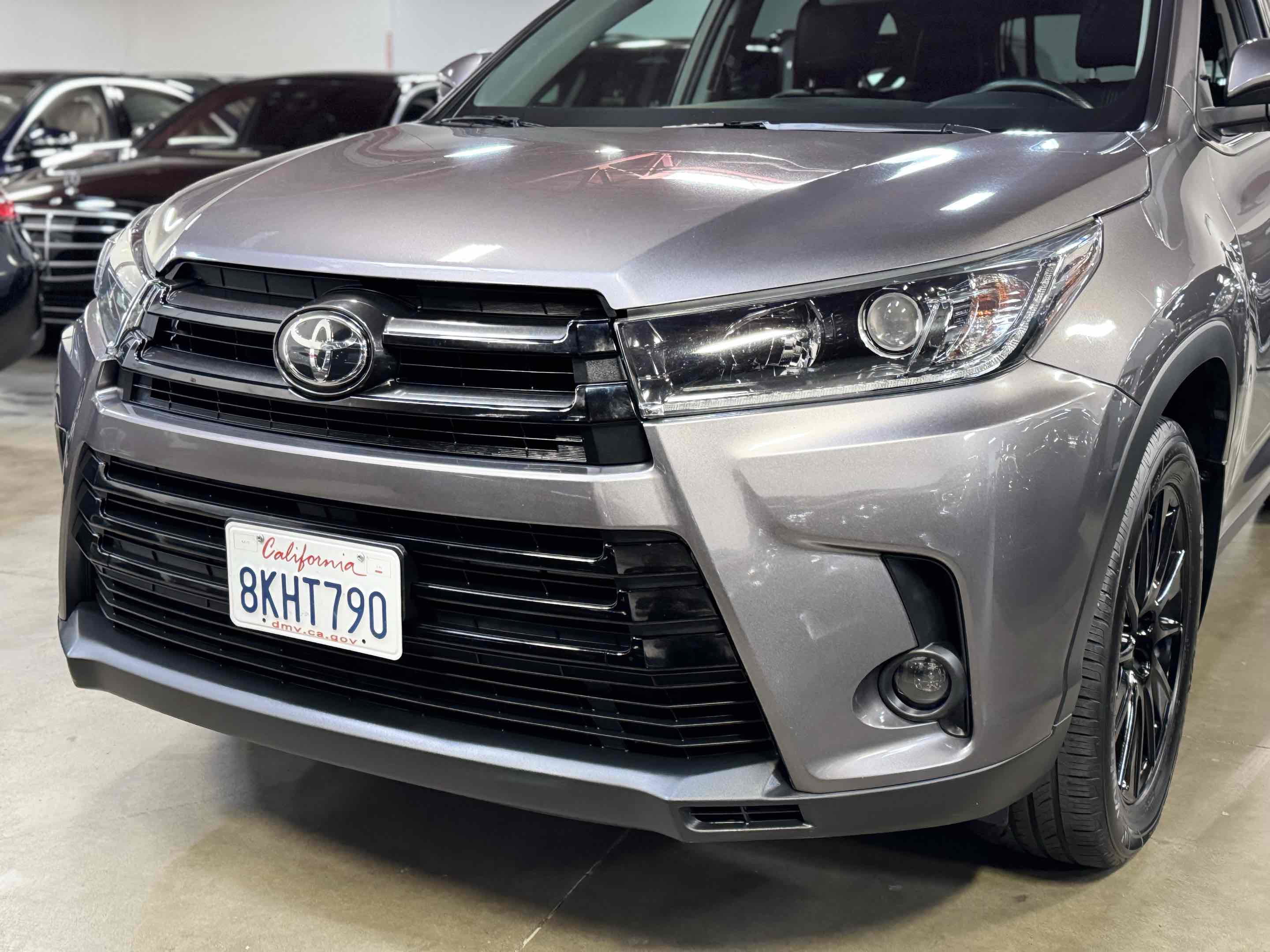 Used 2019 Toyota Highlander XLE image 33