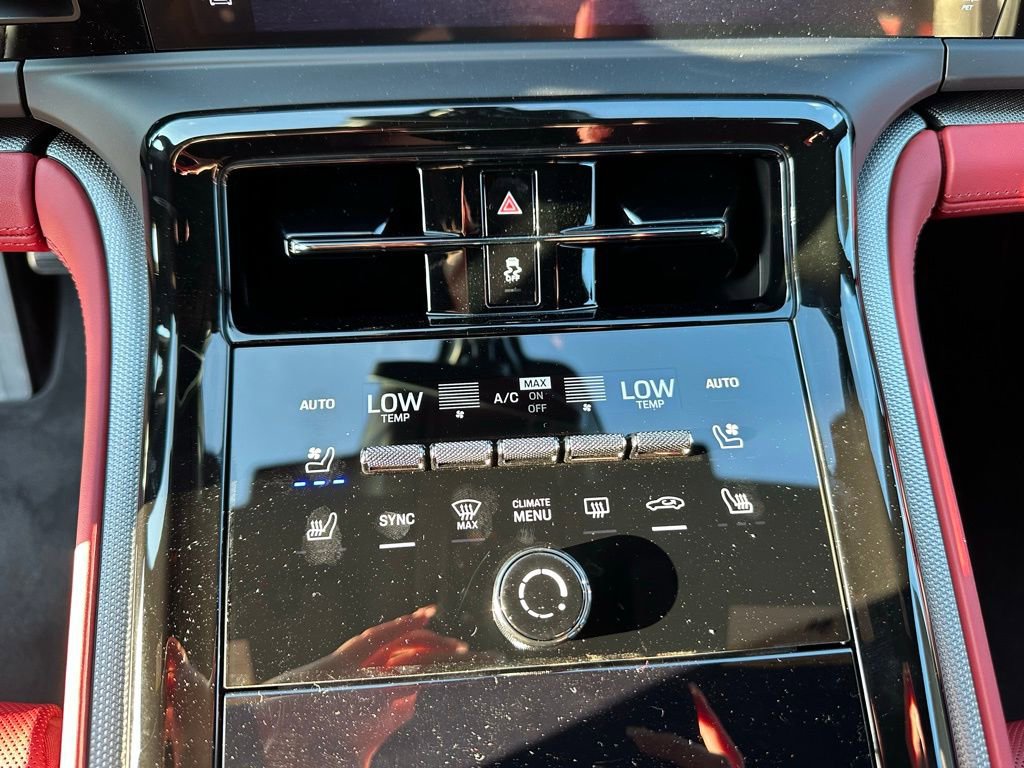 Used 2026 Porsche Panamera image 25