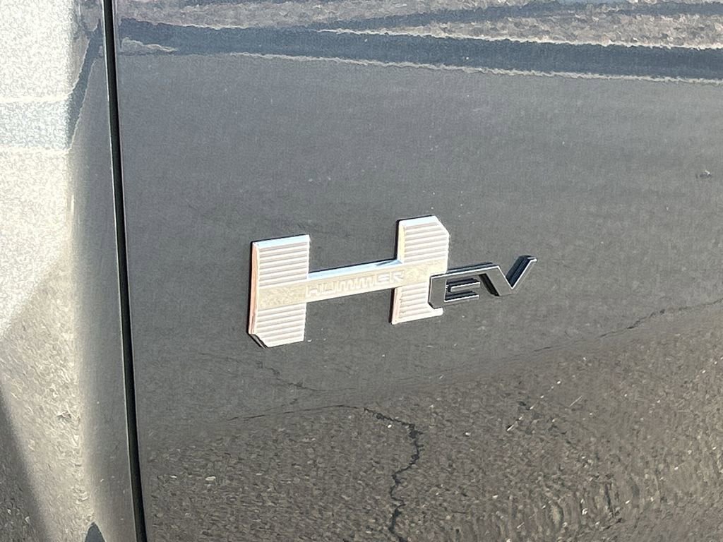 New 2025 GMC Hummer EV 2X image 32