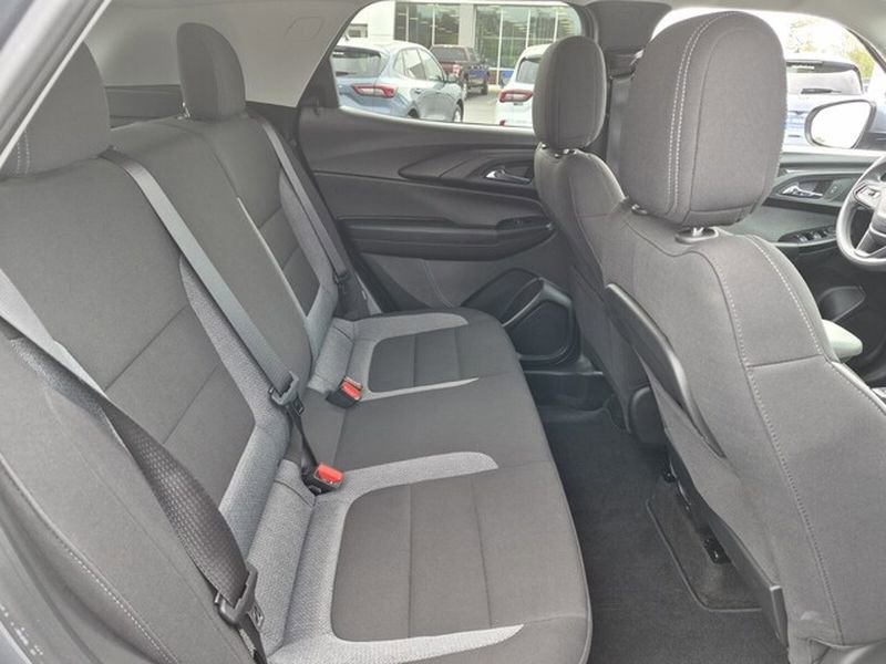 Used 2022 Chevrolet TrailBlazer LT image 18