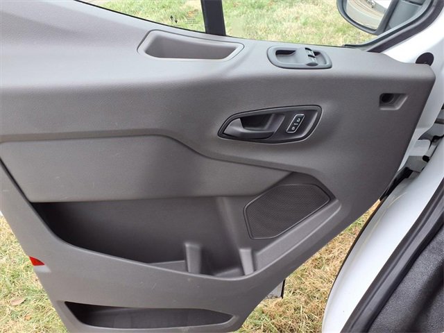 Used 2024 Ford Transit 250 Low Roof w/ Exterior Upgrade Package image 8