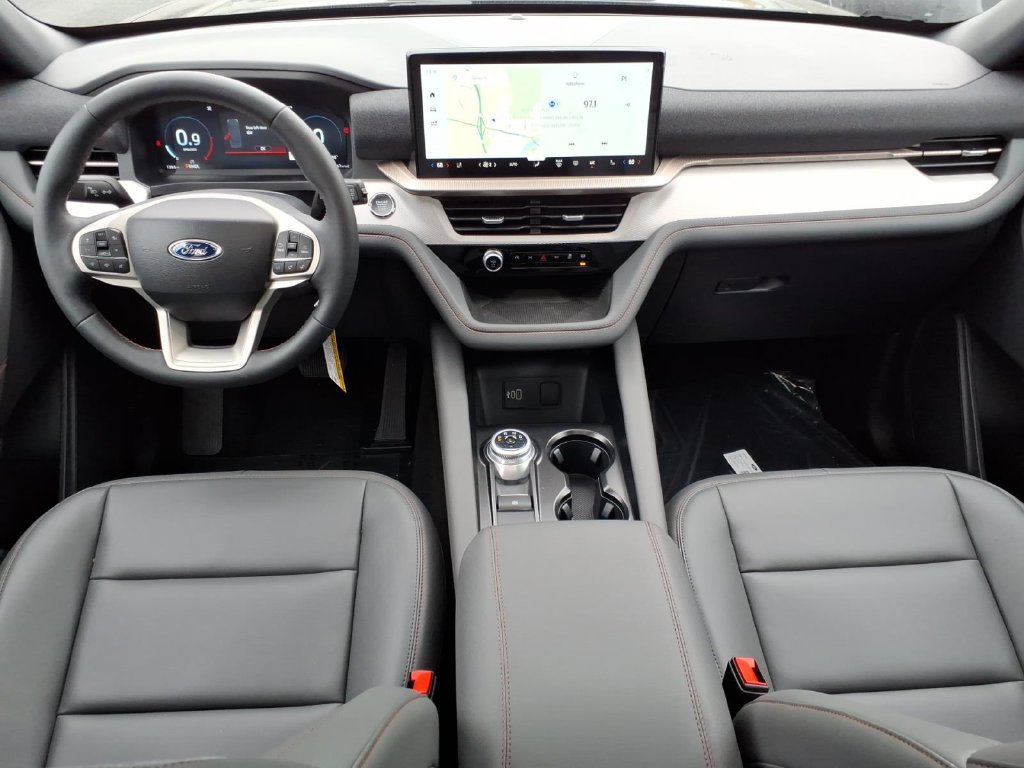 New 2027 Ford Explorer Active w/ Active Comfort Package AWD/4WD image 9